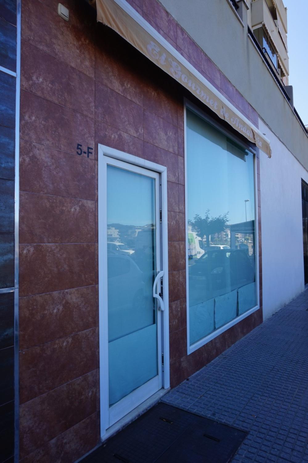 Estupendo local situado en la zona nueva de Vélez Málaga