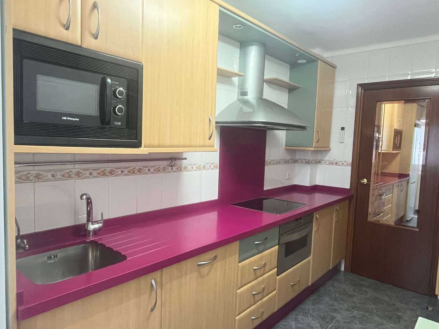 En venta piso en Torre del Mar - Viñamalaga