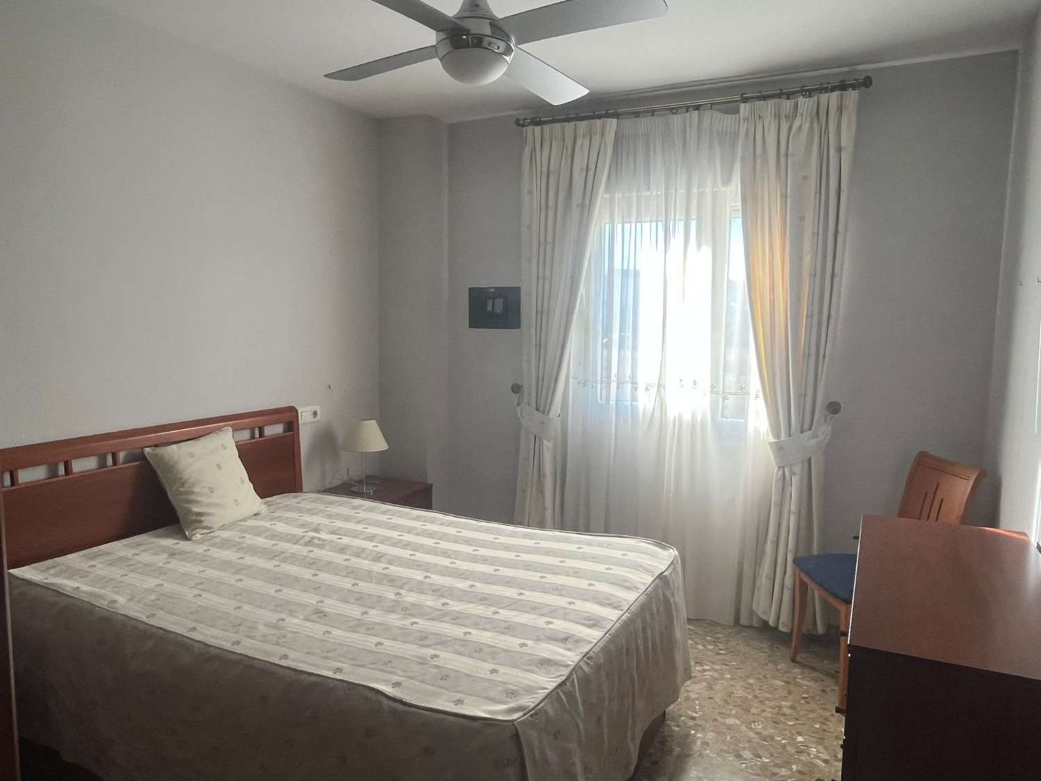 En venta piso en Torre del Mar - Viñamalaga
