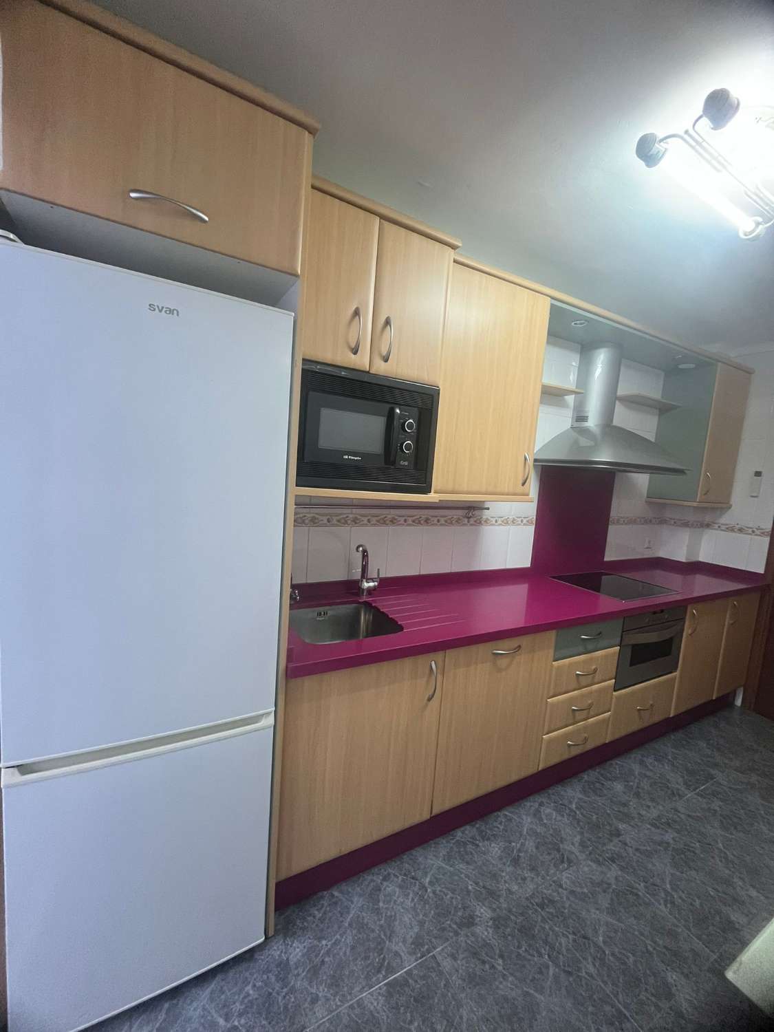 En venta piso en Torre del Mar - Viñamalaga
