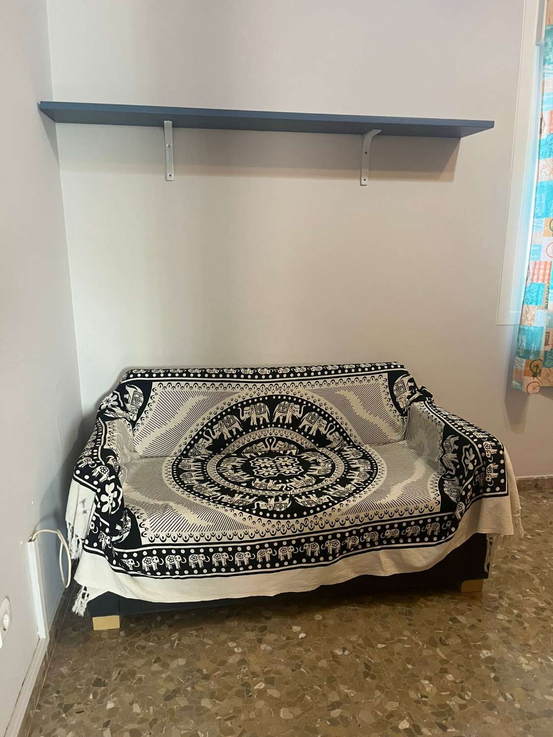 En venta piso en Torre del Mar - Viñamalaga