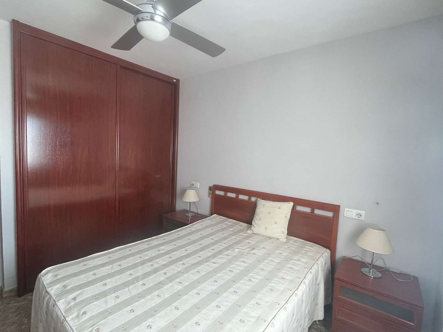 En venta piso en Torre del Mar - Viñamalaga