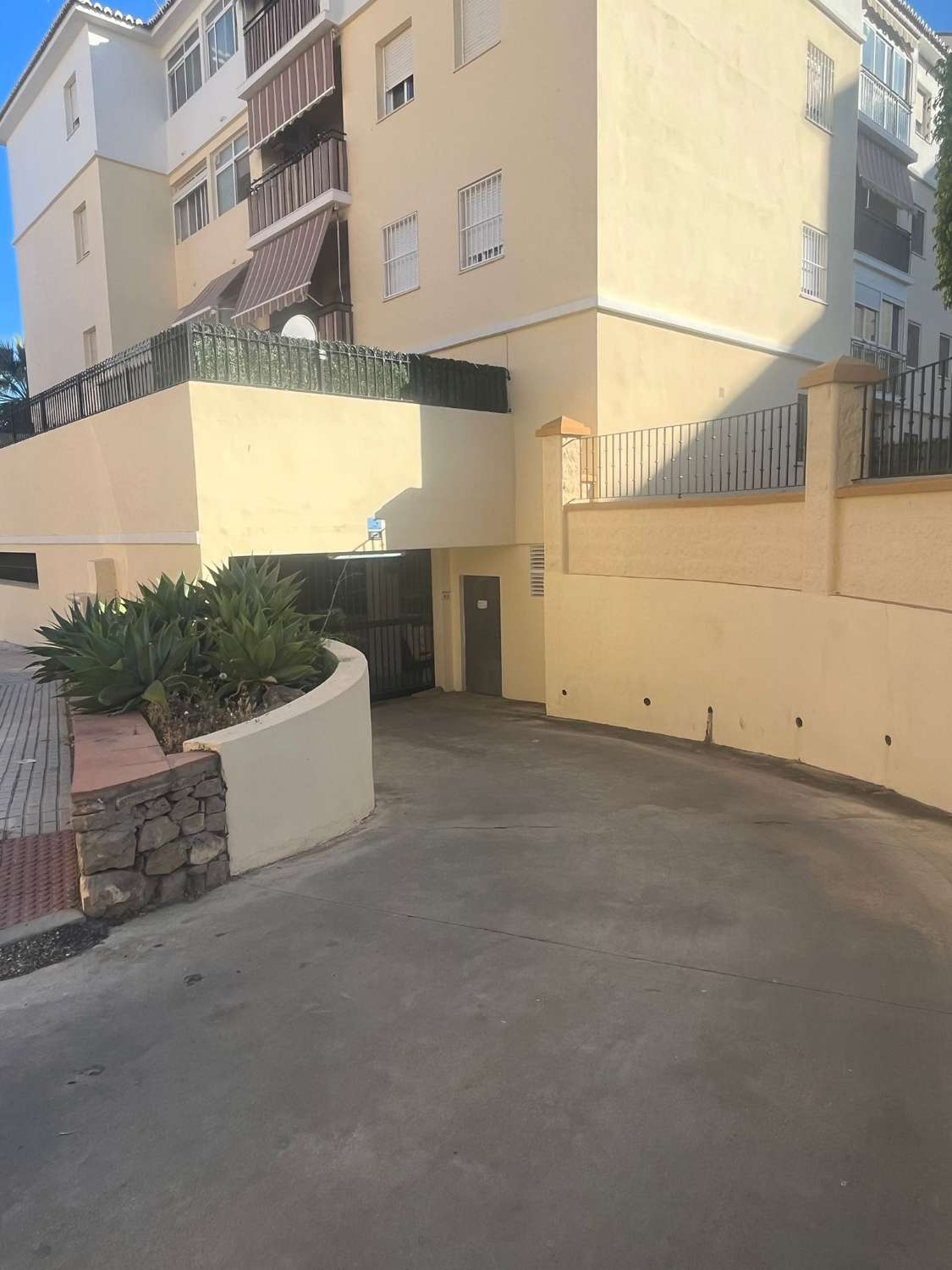 En venta piso en Torre del Mar - Viñamalaga