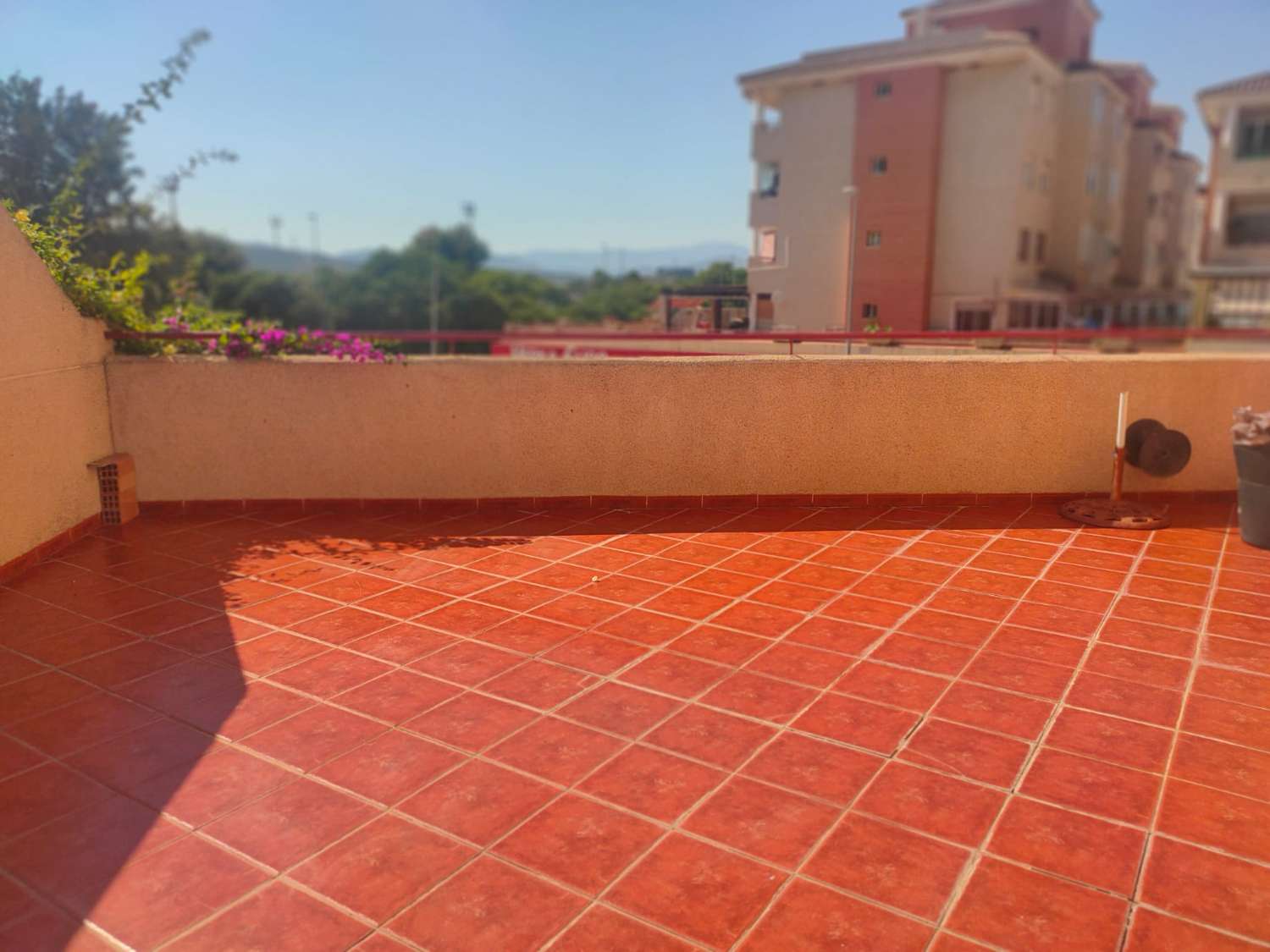 Spectacular sunny apartment of 180m² with terrace, pool and parking