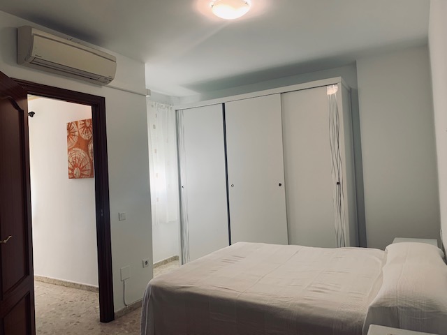 PRECIOSO ÁTICO EN ALQUILER  EN EL CENTRO DE VELEZ MÁLAGA